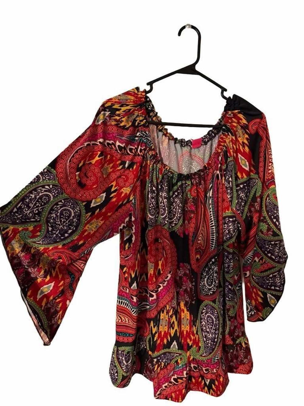 Sunny Leigh Women's 1X Red Paisley Boho Multicolor Pullover Peasant Top